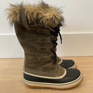 Sorel Brown and Black Winter Boots